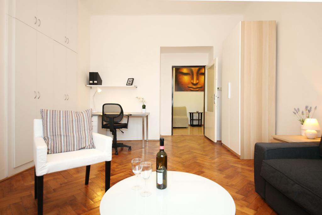 Appartement With 2 Bathrooms- 5 Minutes From Old Town - 102 M2