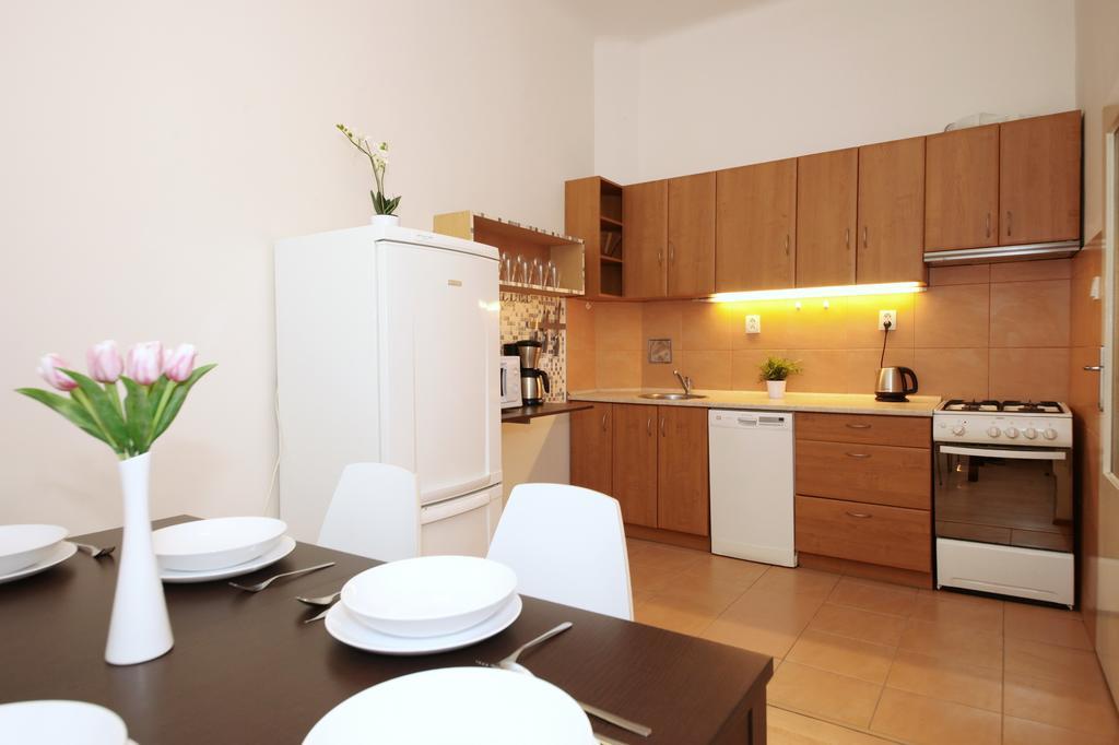 Appartement With 2 Bathrooms- 5 Minutes From Old Town - 102 M2